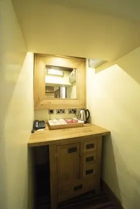 Standard Tek Büyük Yataklı Oda, Banyolu/Duşlu