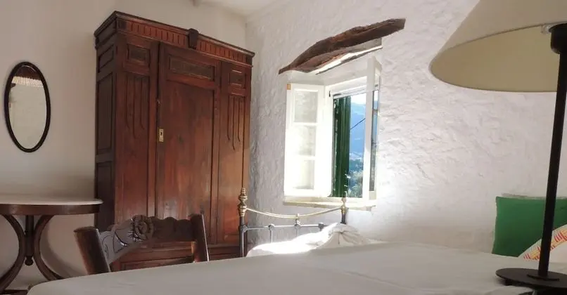 Traditional Ev, 4 Yatak Odası (Old)