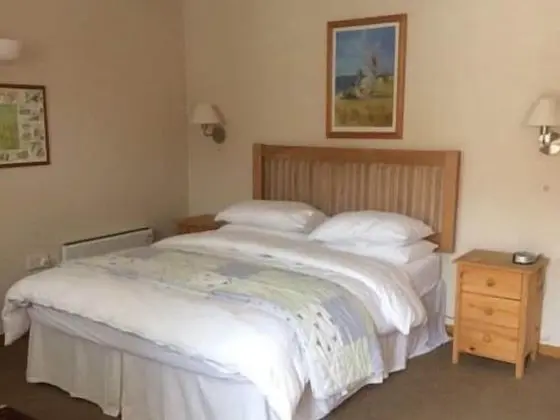 Tek Büyük Yataklı Oda, Banyolu/Duşlu