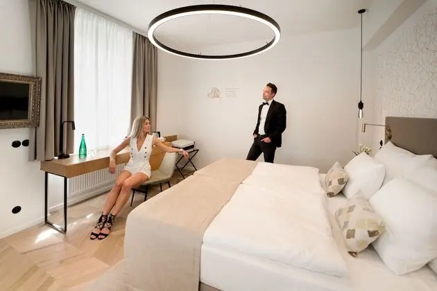 Classic Tek Büyük veya İki Ayrı Yataklı Oda