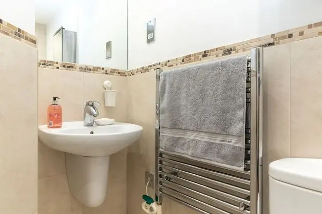 City Apart Daire, Özel Banyo, Avlu Manzaralı