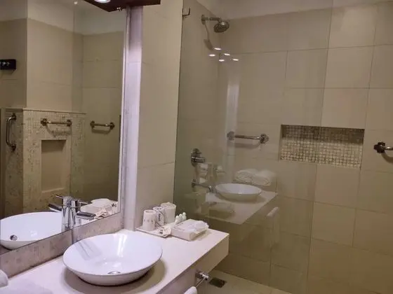 Standard Tek Büyük veya İki Ayrı Yataklı Oda, 1 Çift Kişilik Yatak, Sigara İçilmez (Garden view	)