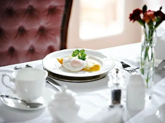 Tek Büyük Yataklı Oda, Banyolu/Duşlu (The Magistrate's Room)