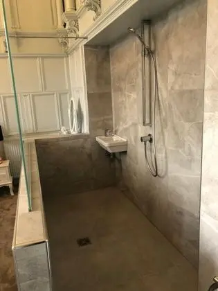 Executive Tek Büyük Yataklı Oda