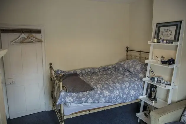 Tek Kişilik Oda (Shared bathroom)