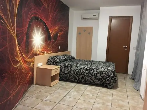 Tek Büyük veya İki Ayrı Yataklı Oda, Özel Banyo