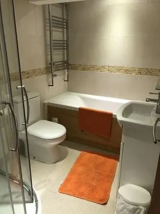 Standard Tek Büyük veya İki Ayrı Yataklı Oda (First Floor)