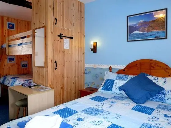 Süit (Blue Lagoon)