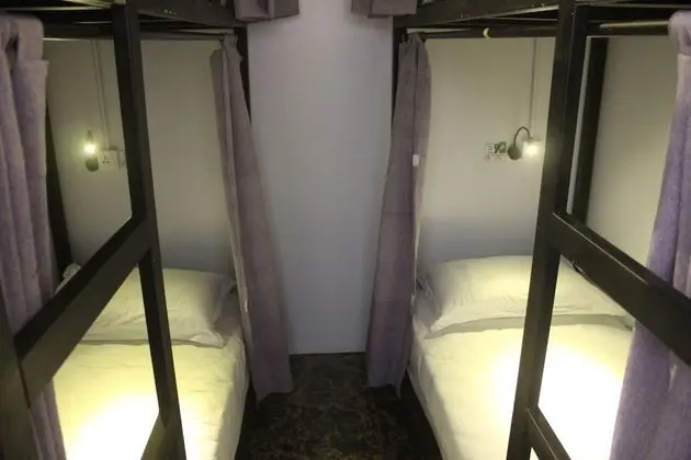 Ortak Ranzalı Oda, Karma Ranzalı Oda (Bed in 4-Bed)