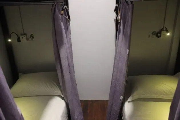 Ortak Ranzalı Oda, Karma Ranzalı Oda (Bed in 4-Bed)