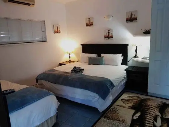 Üç Kişilik Oda