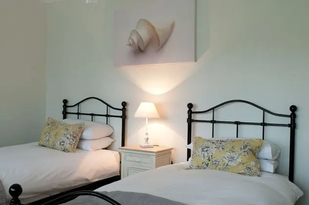 Luxury Family Suite, 2 Bedrooms, Garden View