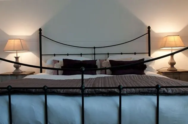 Luxury Tek Büyük Yataklı Oda, 1 En Büyük (King) Boy Yatak, Bahçe Manzaralı