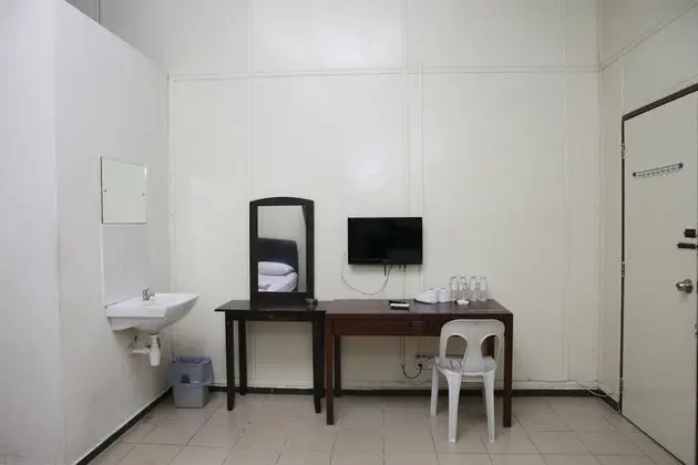 Tek Büyük Yataklı Oda (Attached Bathroom - DACT)