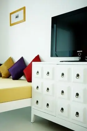 Deluxe Oda, Küvet, Havuz Manzaralı
