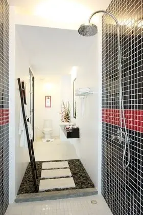 Deluxe Oda, Küvet, Havuz Manzaralı