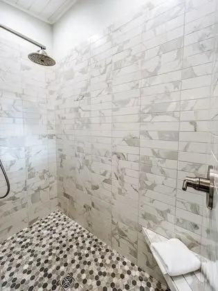 Business Kır Evi