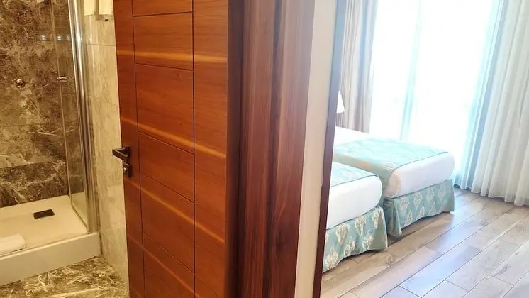 Standard Tek Büyük veya İki Ayrı Yataklı Oda