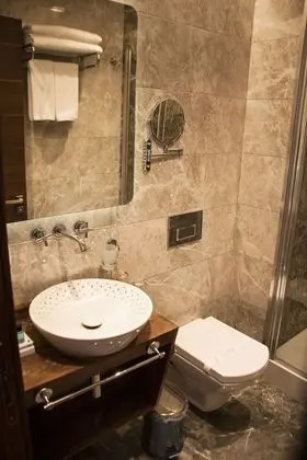 Standard Tek Büyük veya İki Ayrı Yataklı Oda