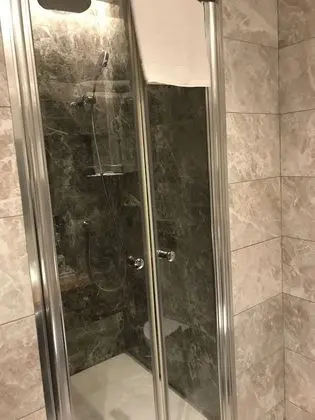 Superior Tek Büyük veya İki Ayrı Yataklı Oda