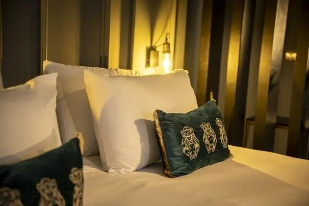 Deluxe Stüdyo Süit