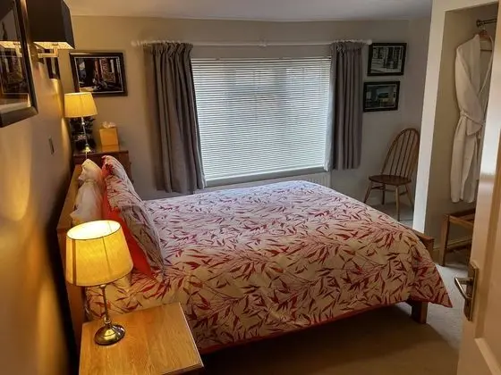 Double room-Superior-Ensuite with Shower-Garden View-Room 2