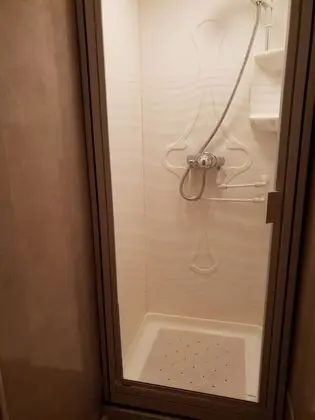 Basic İki Ayrı Yataklı Oda, 2 Tek Kişilik Yatak (Shared Bathroom)