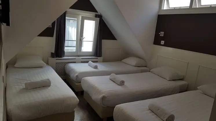 Dört Kişilik Oda
