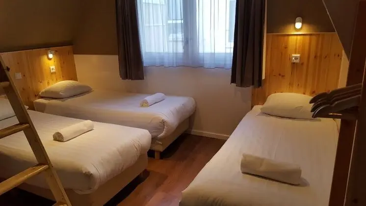 Dört Kişilik Oda