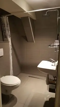Dört Kişilik Oda