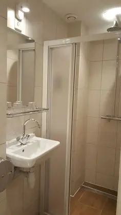 Economy Tek Büyük Yataklı Oda