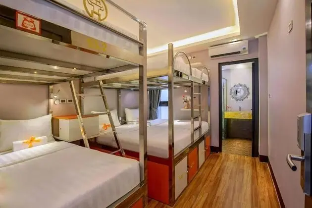 Ortak Ranzalı Oda, Karma Ranzalı Oda (6 Beds)