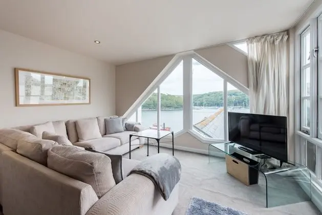 Çatı Katı (Loft)