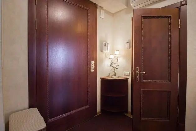 Old Riga Terrace Apartment (str.Teatra iela 4)