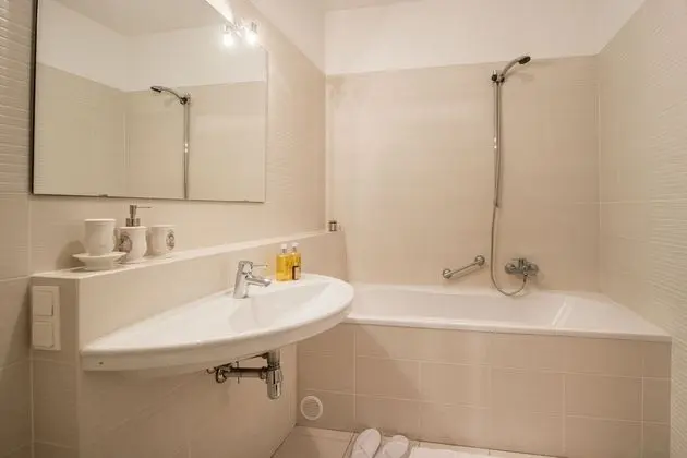 Riga Riverside Apartment (str.Republikas laukums 3)