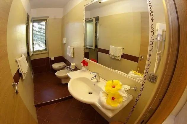 Luxury Oda, 1 Büyük (Queen) Boy Yatak