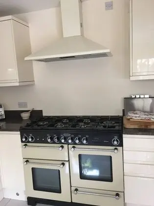Ev, 4 Yatak Odası, Mikrodalga