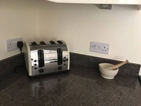 Ev, 4 Yatak Odası, Mikrodalga