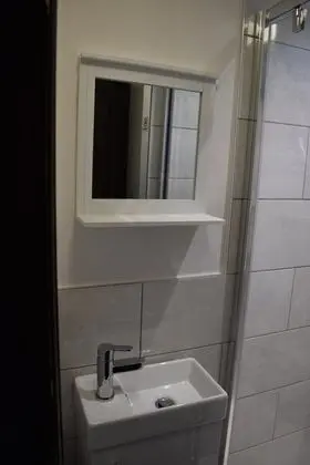Tek Büyük Yataklı Oda, Banyolu/Duşlu
