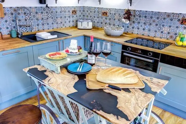 Luxury Kır Evi, Engellilere Uygun, Banyolu/Duşlu (Luxury Cottage Sleeps 8 )