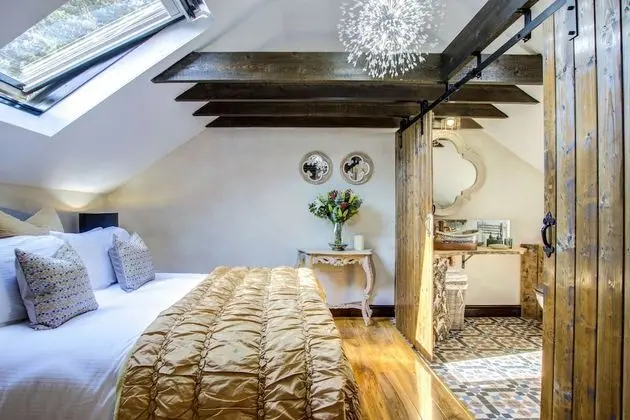 Luxury Kır Evi, Engellilere Uygun, Banyolu/Duşlu (Luxury Cottage Sleeps 8 )