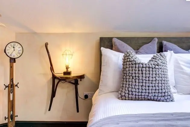 Luxury Kır Evi, Engellilere Uygun, Banyolu/Duşlu (Luxury Cottage Sleeps 8 )
