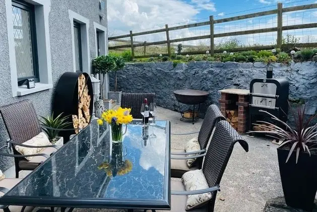 Luxury Kır Evi, Engellilere Uygun, Banyolu/Duşlu (Luxury Cottage Sleeps 8 )