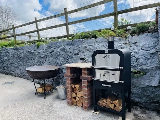 Luxury Kır Evi, Engellilere Uygun, Banyolu/Duşlu (Luxury Cottage Sleeps 8 )