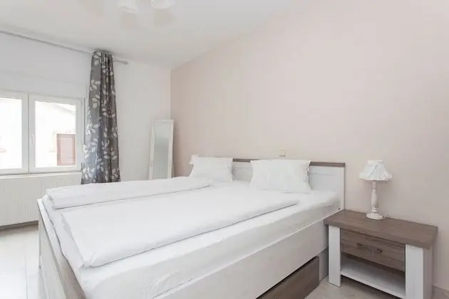 Apart Daire (Old Stone - A2(4+1))