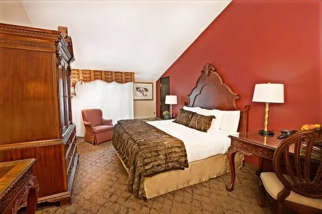 Luxury Oda, 1 En Büyük (King) Boy Yatak, Şömine