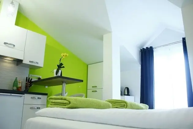 Stüdyo (Old Stone - SA4(2))