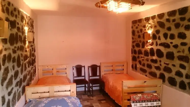 Üç Kişilik Oda, 3 Tek Kişilik Yatak, Bahçe Manzaralı, Avlu