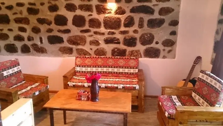 Üç Kişilik Oda, 3 Tek Kişilik Yatak, Bahçe Manzaralı, Avlu