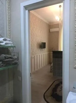 Standard Stüdyo, 1 En Büyük (King) Boy Yatak